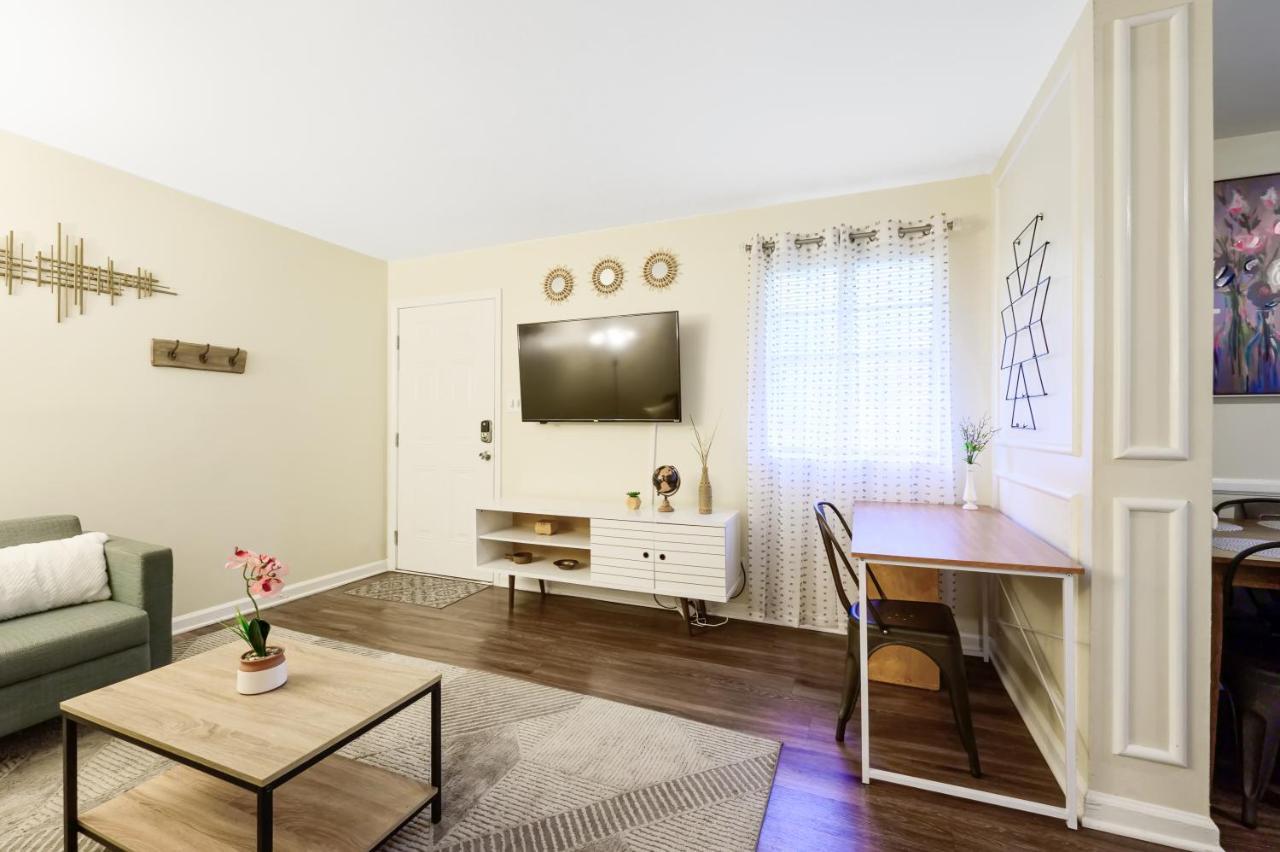 Dapper Digs - King Bed - Long Term Stays - Duke Durham Exterior foto