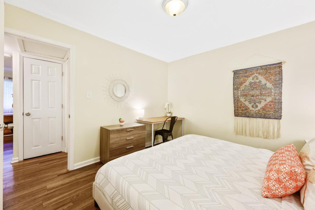 Dapper Digs - King Bed - Long Term Stays - Duke Durham Exterior foto