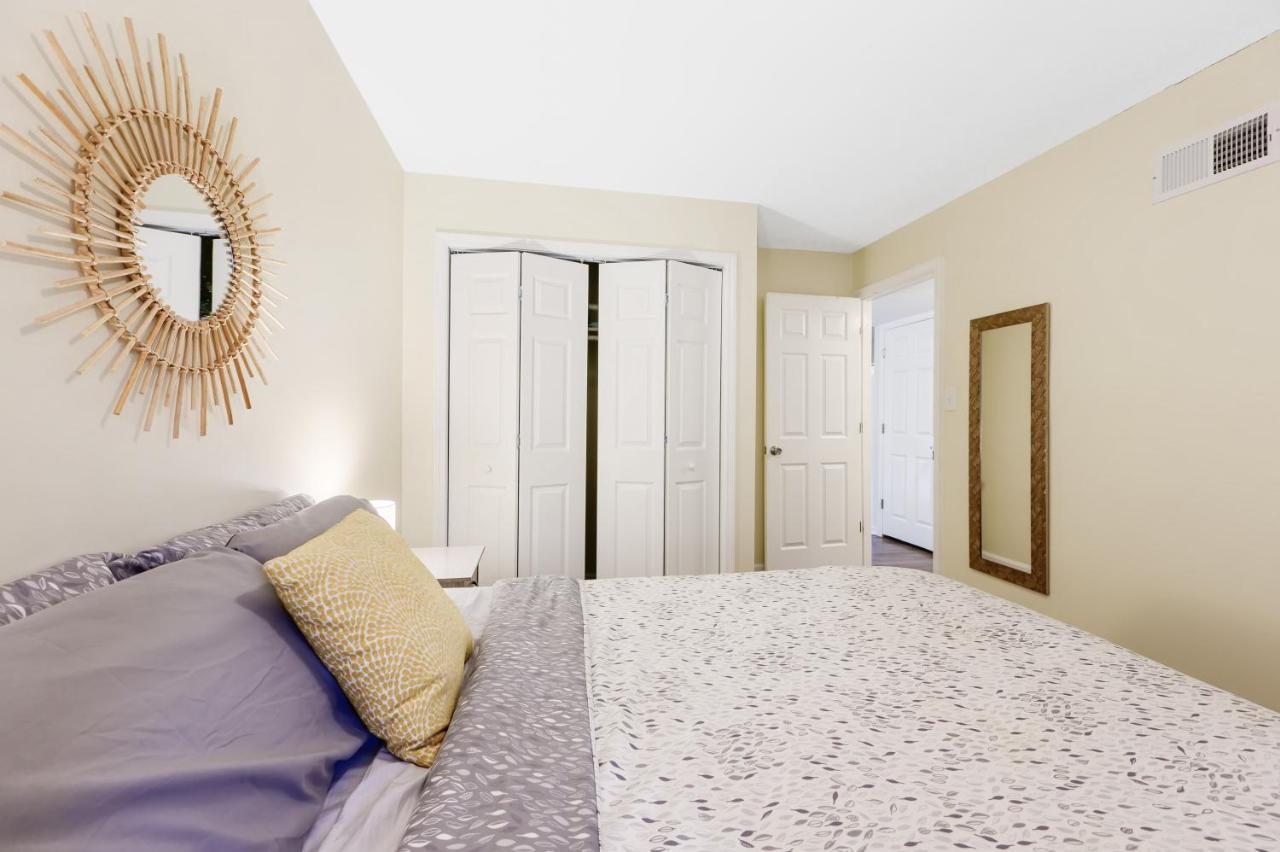 Dapper Digs - King Bed - Long Term Stays - Duke Durham Exterior foto