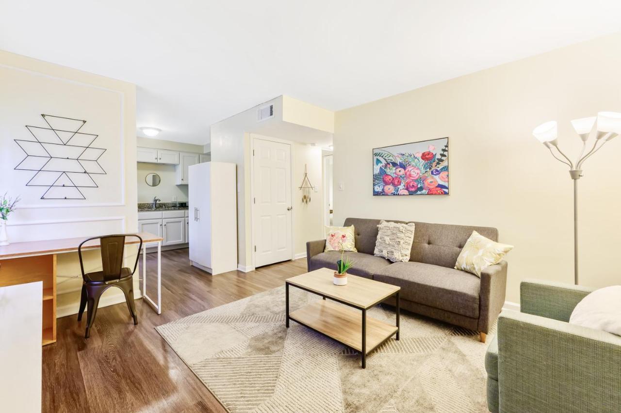 Dapper Digs - King Bed - Long Term Stays - Duke Durham Exterior foto